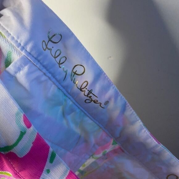 Lilly Pulitzer Buttercup Shorts Flamingo Pink Don’t Give A Cluck - Picture 6 of 8